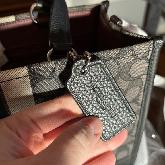 NWT Coach Dempsey Signature Jacquard Carryall- Shoulder Bag/Crossbody - Picture 8 of 16